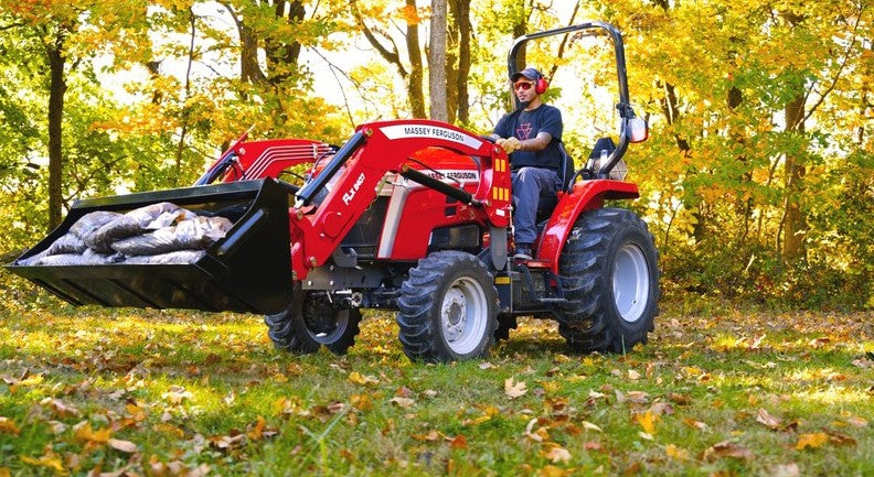 Patriot Tractor – Massey Ferguson MF1E.25H Compact Hydrostatic Tractor w/ Loader