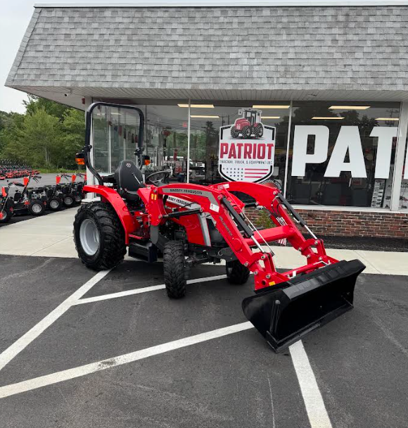 Massey Ferguson 1E.25H Economy Compact Hydrostatic Tractor, w/ Loader and 60" skid-steer bucket