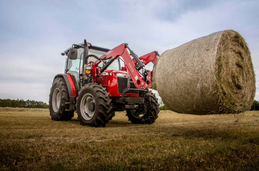 Patriot Tractor – Massey Ferguson MF4710 Utility Tractor, Visio Deluxe Cab, DYNA 2 – 100HP W/ Loader