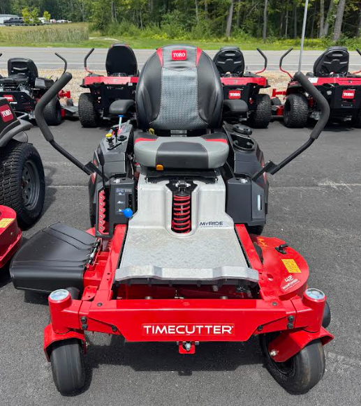 Toro 42 in. (107 cm) TimeCutter® / MyRIDE® Seat Suspension / Zero Turn Mower / 22 HP Kohler (75747)