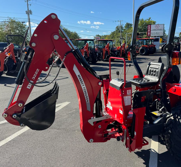 Massey Ferguson BH3222 3-Point Hitch Backhoe Attachment