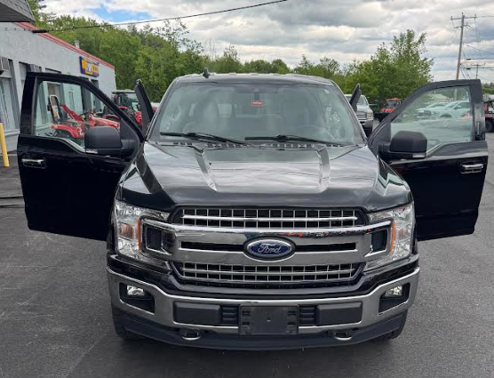 USED 2020 FORD F-150 / 5.0L V-8 / 10- SPEED TRANSMISSION / FX4 SUPERCAB PICKUP/ 4X4