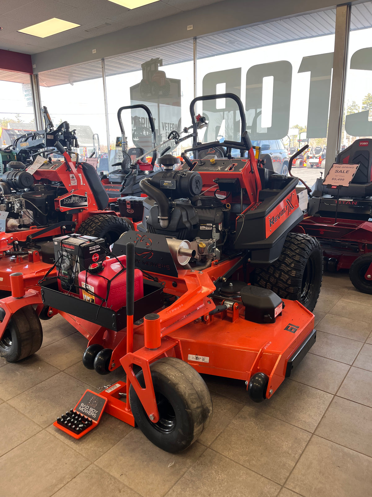 Patriot Tractor – Bad Boy Revolt X 61"" Vanguard EFI 40HP, 61" - 810cc, 28hp Air-Cooled EFI