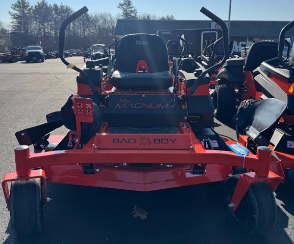 Patriot Tractor – Bad Boy MZ Magnum Kawasaki 48" - 726cc, 21.5hp Air-Cooled FR651V *