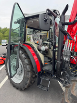 2026 MASSEY FERGUSON 4707 CAB DELUXE GLOBAL SERIES , 75 HP TURBOCHARGED DIESEL UTILITY TRACTOR, DYNA-2 24X24 POWER SHUTTLE, SUPER CREEPER GEAR, SPEED MATCHING, FL3615 SELF LEVELING LOADER, 84" SQQA BUCKET