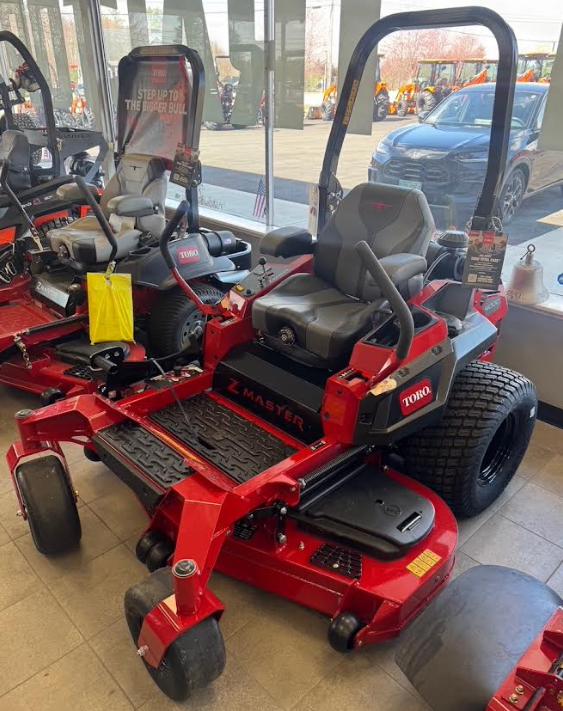 Toro 4000 Series Pro 52 in. (132 cm) Kawasaki 25.5 hp 852cc (74002)