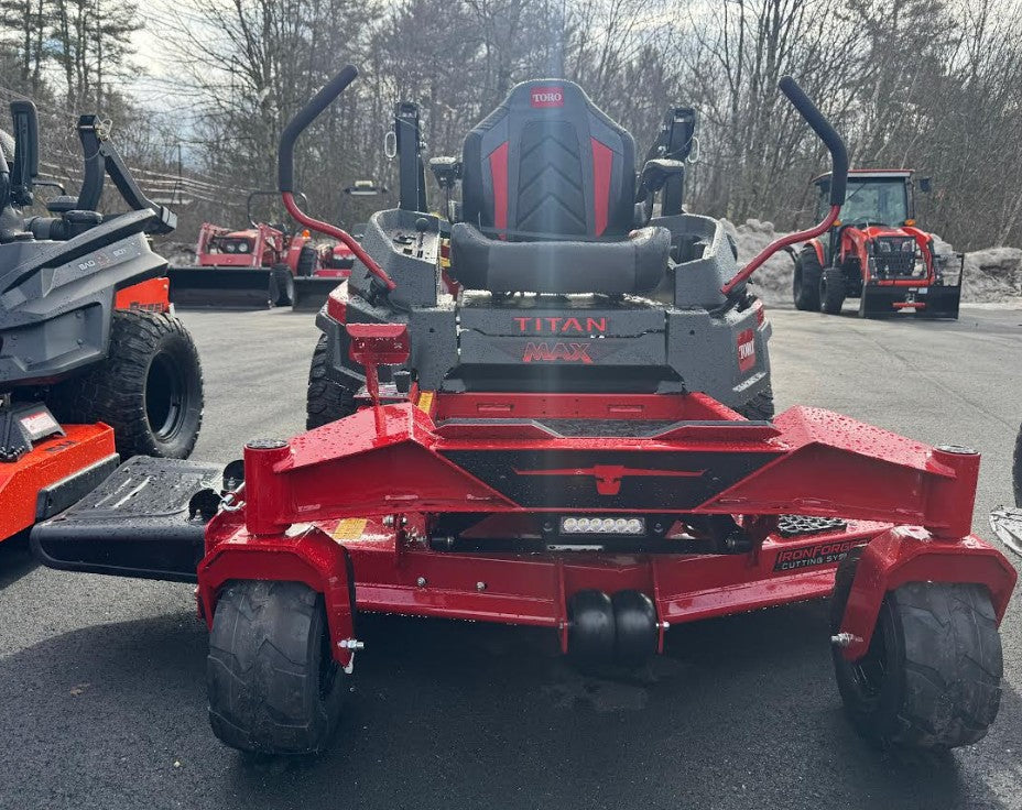 Toro 60 in. (152 cm) TITAN® MAX Zero Turn Mower 76606 *CASH PRICE*